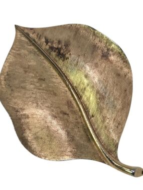 CROWN Trifari Brushed Gold Tone Leaf Brooch Pin - Elegant Women's Jewelry
